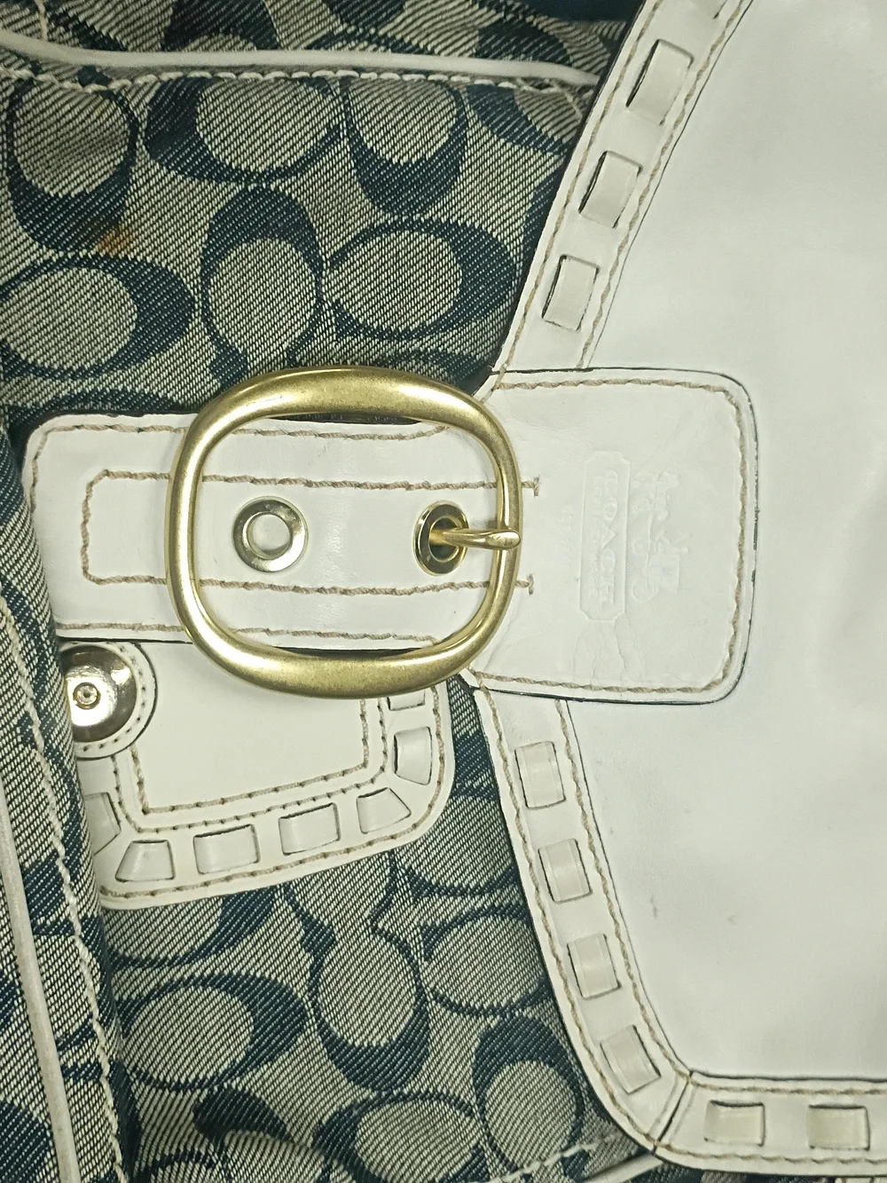 Coach stylish white